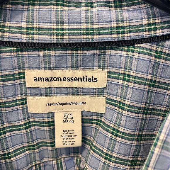 Amazon Essentials Mens Button-down. Size X-Large. - Picture 3 of 3